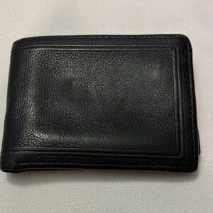 Roundtree & Yorke Classic Black Leather Card Holder
